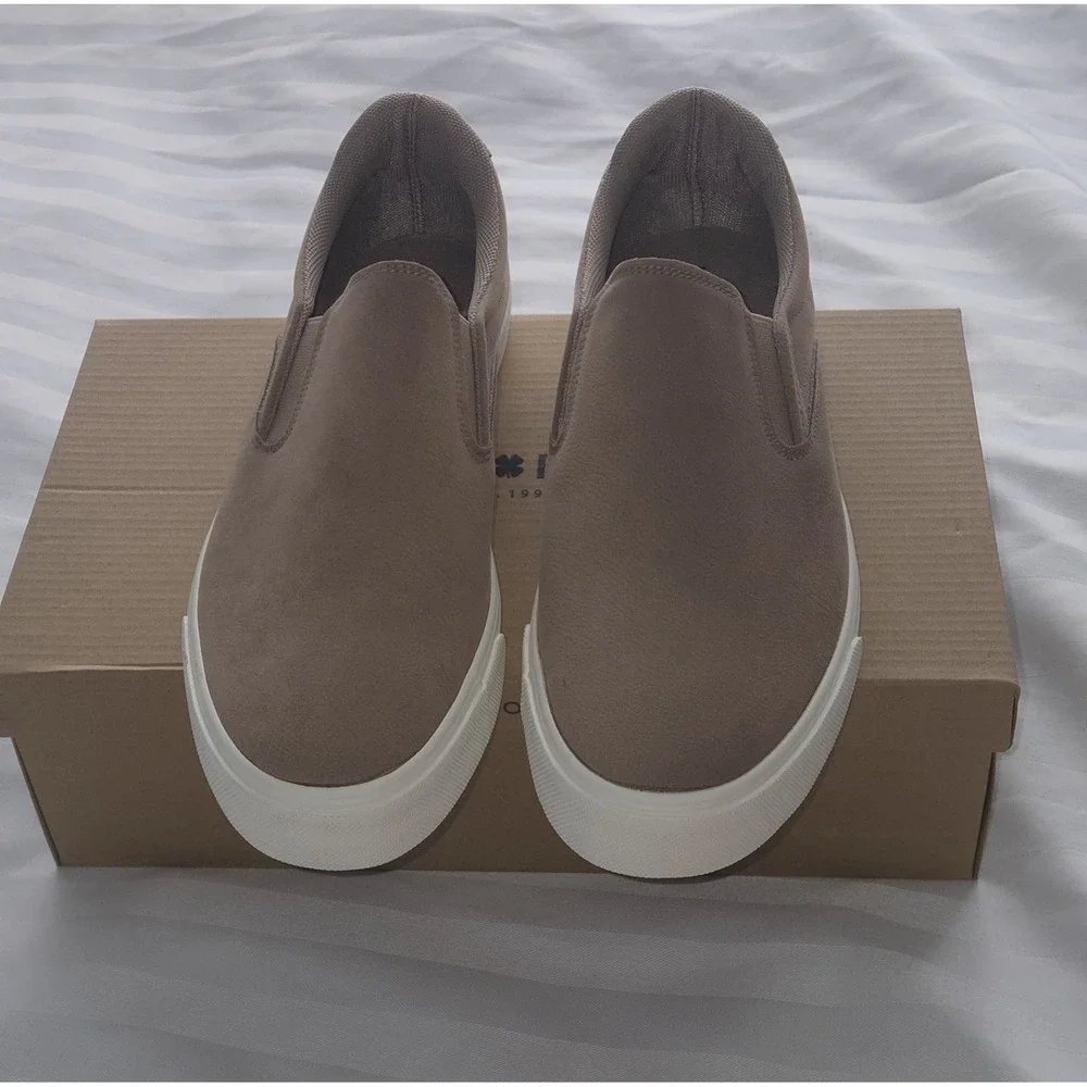 Lucky Brand Mens Slip‎ On Sneakers Tan Textured Casual Skate Shoes size 8
